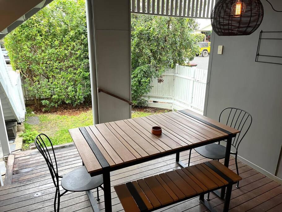 Cedar Street Lodge Lower 2Br Petyard Brisbane Esterno foto